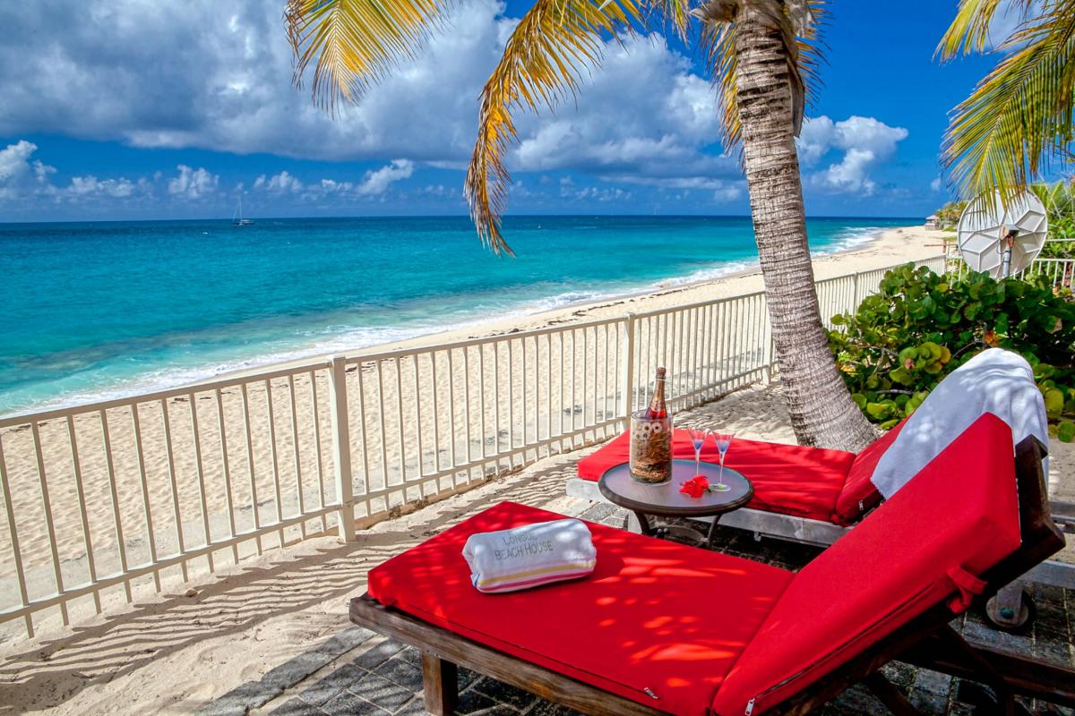 Villa for rent in St Martin - Beachfront